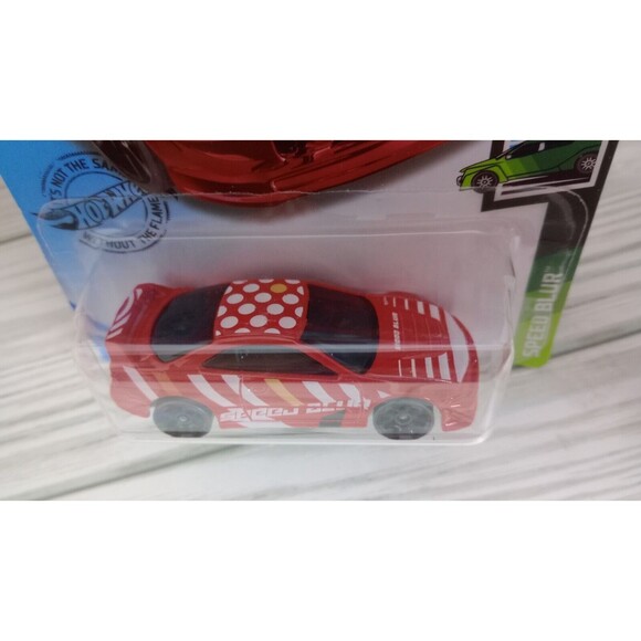 HOT WHEELS CUSTOM 01 ACURA INTEGRA GSR SPEED BLUR RED - Picture 3 of 6